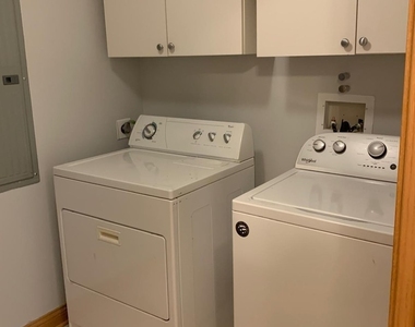 101 Pointe Drive - Photo Thumbnail 7