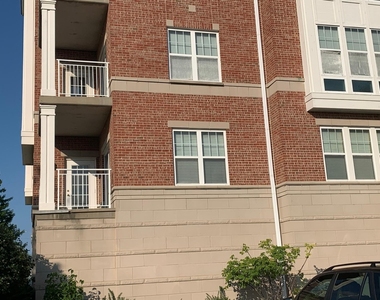 101 Pointe Drive - Photo Thumbnail 1