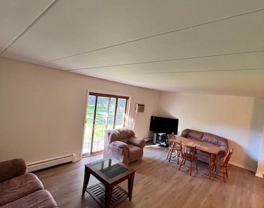 264 E Bailey Road - Photo Thumbnail 6