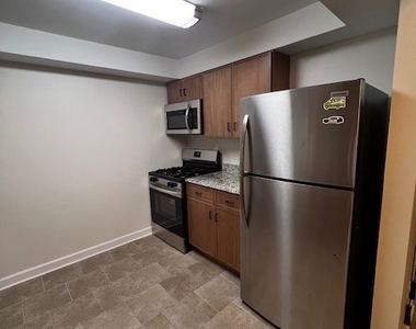 264 E Bailey Road - Photo Thumbnail 3