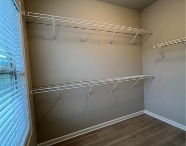 3707 Atherton Park Court - Photo Thumbnail 16