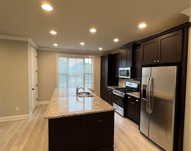3707 Atherton Park Court - Photo Thumbnail 11