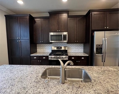 3707 Atherton Park Court - Photo Thumbnail 12