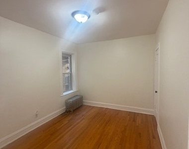 1731 W 91st Street - Photo Thumbnail 7