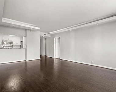 3481 Lakeside Drive - Photo Thumbnail 5