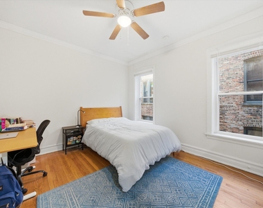 5210 S Ingleside Avenue - Photo Thumbnail 13
