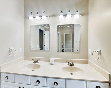 2490 Insdale Trace Nw - Photo Thumbnail 9