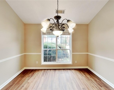 2490 Insdale Trace Nw - Photo Thumbnail 6