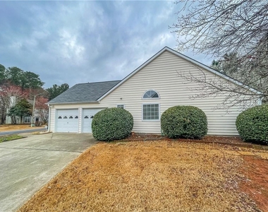 2490 Insdale Trace Nw - Photo Thumbnail 18