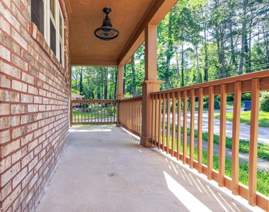 3873 King Edward Trail Sw - Photo Thumbnail 2
