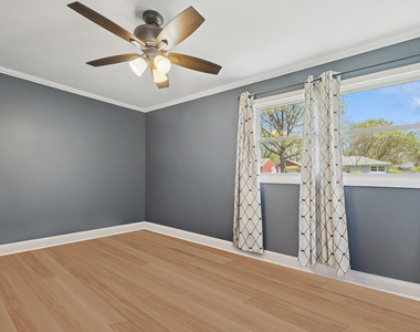 3609 Bobwhite Lane - Photo Thumbnail 4