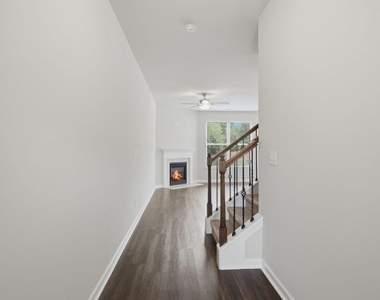 3617 Prospect Point Drive - Photo Thumbnail 2