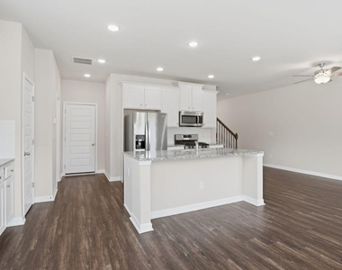 3617 Prospect Point Drive - Photo Thumbnail 6