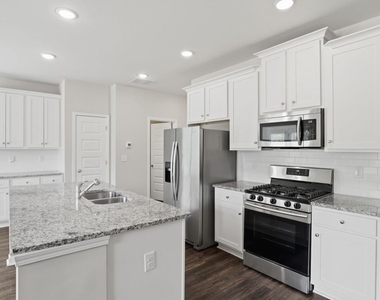 3617 Prospect Point Drive - Photo Thumbnail 5