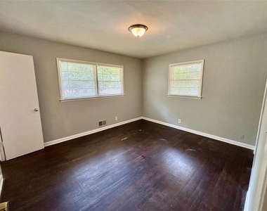 2612 Dawn Drive - Photo Thumbnail 15