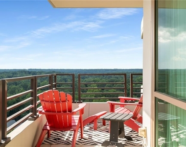 700 Park Regency Place Ne - Photo Thumbnail 22