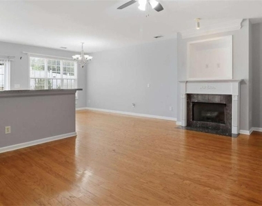 3522 Spring View Court - Photo Thumbnail 6