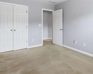 3522 Spring View Court - Photo Thumbnail 15
