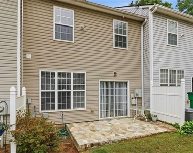 3522 Spring View Court - Photo Thumbnail 24