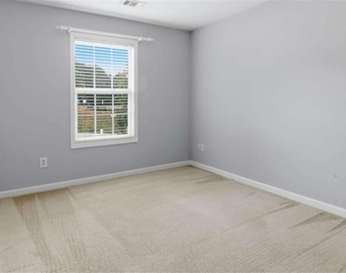 3522 Spring View Court - Photo Thumbnail 16