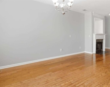 3522 Spring View Court - Photo Thumbnail 19