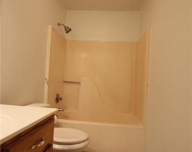 818 Springlake Road - Photo Thumbnail 36