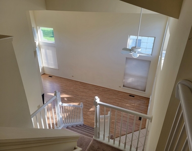 2135 Feldott Lane - Photo Thumbnail 5