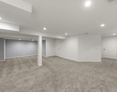2430 Caton Crest Court - Photo Thumbnail 22