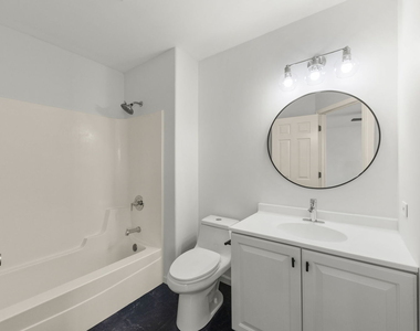 2430 Caton Crest Court - Photo Thumbnail 15