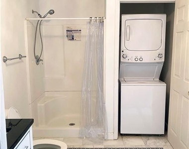 4266 Roswell Road Ne - Photo Thumbnail 11