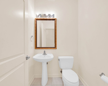 450 E Waterside Drive - Photo Thumbnail 20