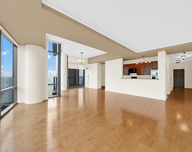450 E Waterside Drive - Photo Thumbnail 2
