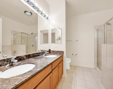 450 E Waterside Drive - Photo Thumbnail 14