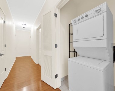 450 E Waterside Drive - Photo Thumbnail 21