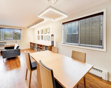 2722 Central Street - Photo Thumbnail 11