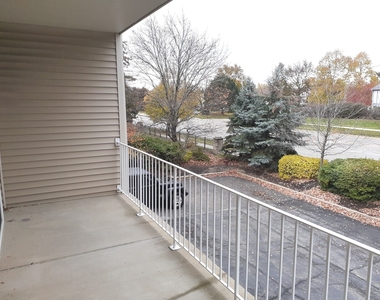 11 E Illinois Avenue - Photo Thumbnail 16