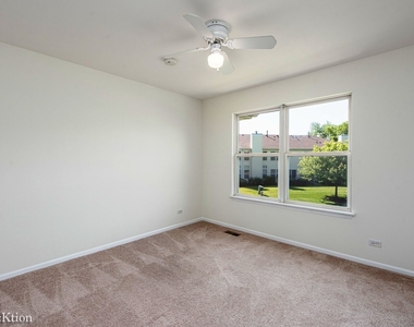 1567 E Citadel Court - Photo Thumbnail 16