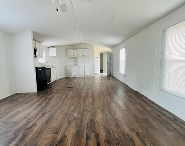 395 Pashun Lane - Photo Thumbnail 10