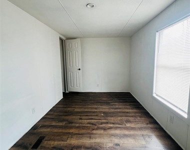 395 Pashun Lane - Photo Thumbnail 28