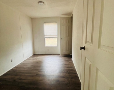 395 Pashun Lane - Photo Thumbnail 26