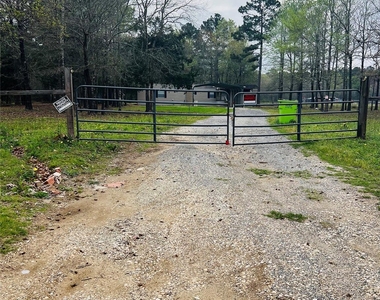 395 Pashun Lane - Photo Thumbnail 3