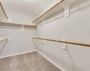 3210 Candlepine Drive - Photo Thumbnail 19