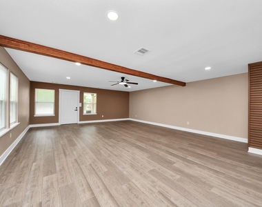 2430 Dolly Wright Street - Photo Thumbnail 20