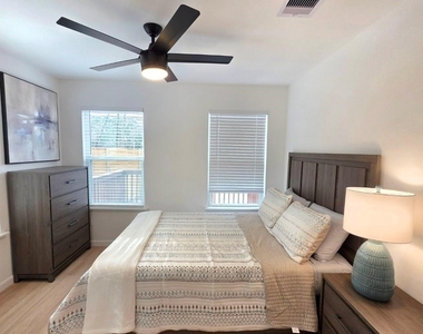 620 Saint Lawrence River Road - Photo Thumbnail 7