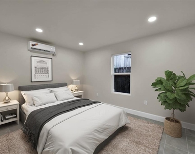 2304 Chapman Street - Photo Thumbnail 9