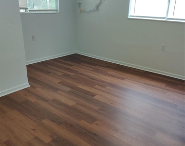 1208 7th Ave Avenue - Photo Thumbnail 16