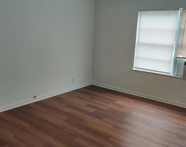 1208 7th Ave Avenue - Photo Thumbnail 5