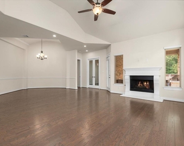 23034 Creek Park Drive - Photo Thumbnail 18