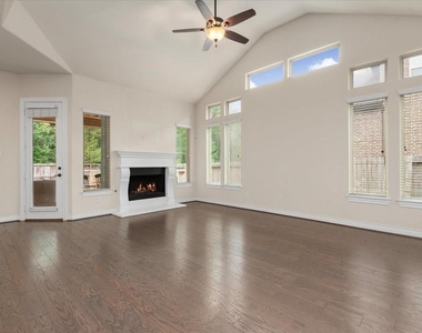 23034 Creek Park Drive - Photo Thumbnail 19