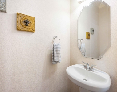 3214 Clearview Circle - Photo Thumbnail 10